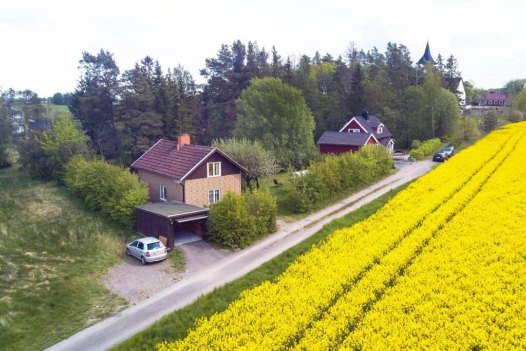 The Cozy Little House Appartement Motala Buitenkant foto